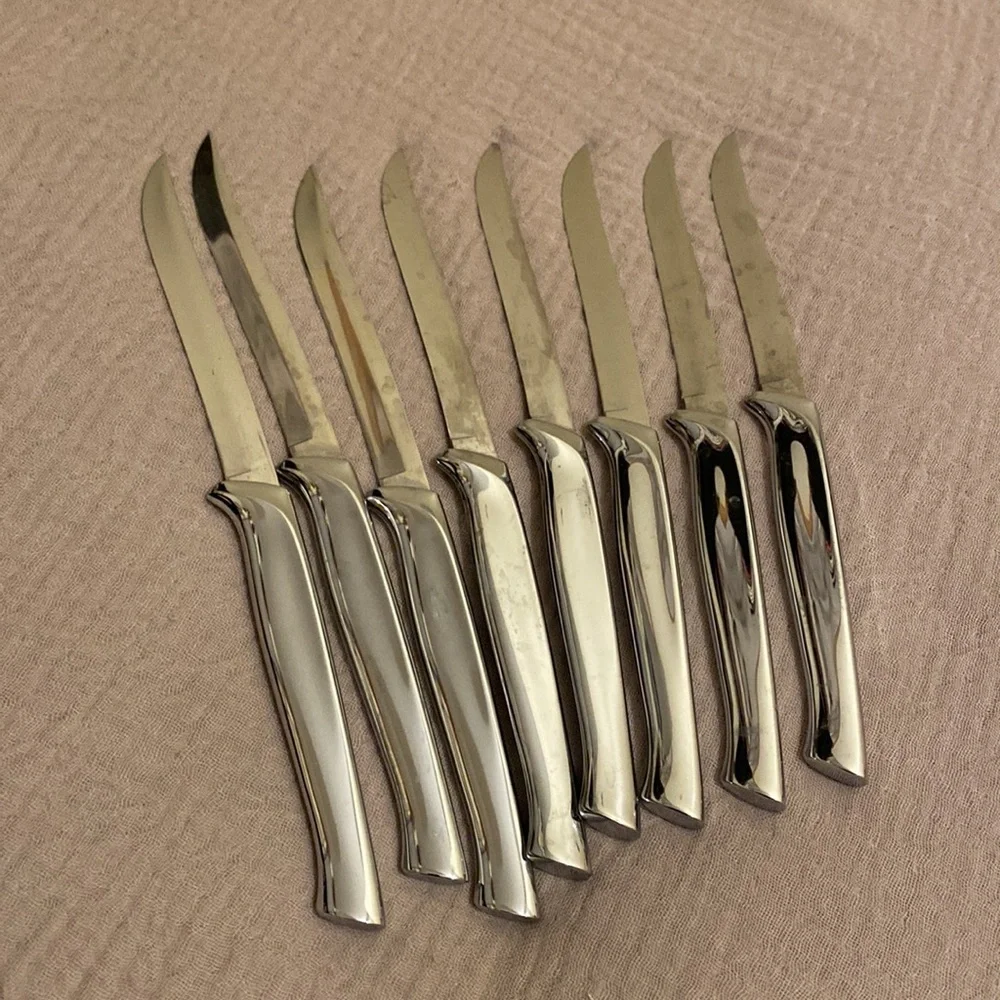 CARVEL HALL Stainless USA Elegant Silver Steak Knife Set ( 8)